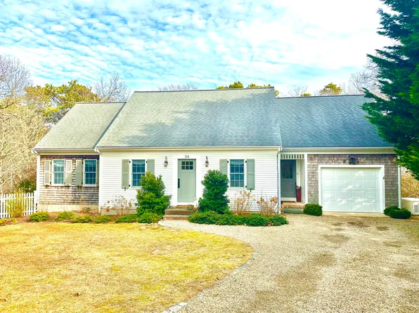 34 Pleasant Court, Brewster, MA 02631