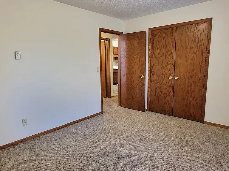 806-808 University Ave #900 — Photo 40