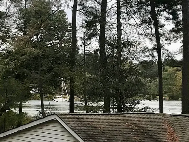 7006 Dunham Massie Ln — Photo 3