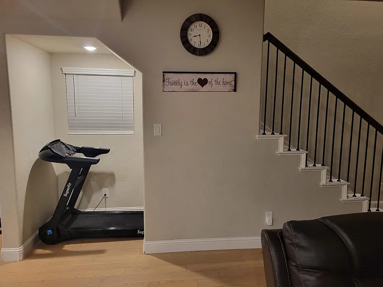 3821 Margo Mews — Photo 17