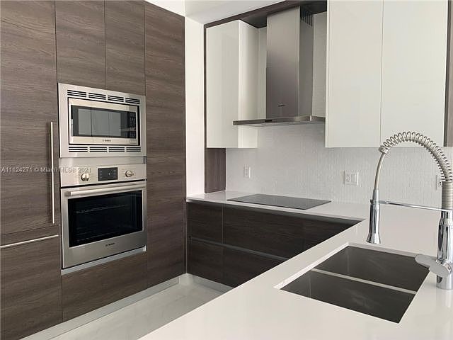 1st image of 301 Altara Ave #Uph1001