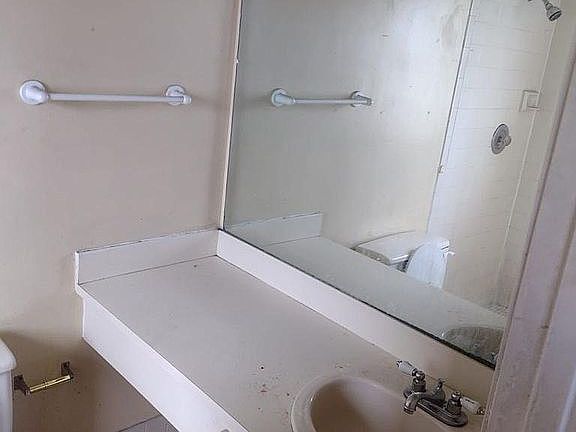2nd image of 8710 N Sherman Cir APT 508