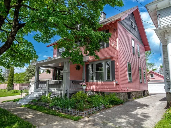 18 Avery Pl, Utica, NY 13502