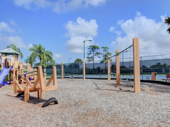 2404 Landings Boulevard, Greenacres, FL 33413