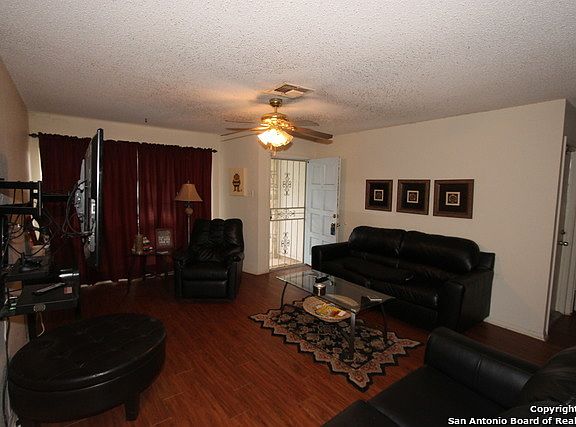 5th image of 6619 Kindlewood St