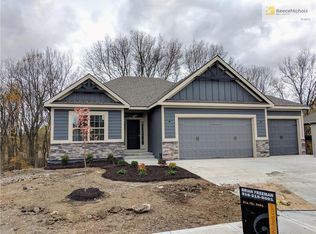 506 Chisam Rd, Kearney, MO 64060