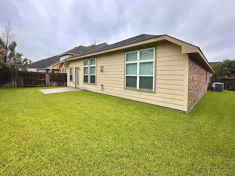 26950 Churchill Gate Ln — Photo 23