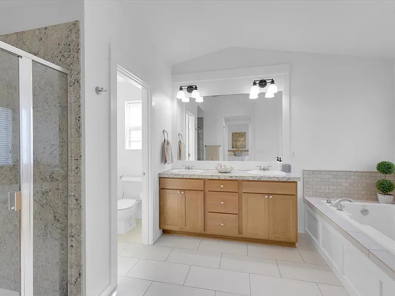 12800 NE 154th St — Photo 39