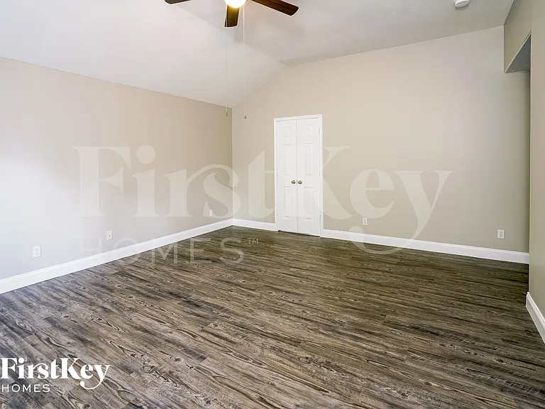 28618 Hidden Cove Dr — Photo 11