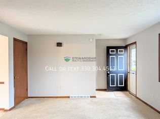 1752 Bunyan Cir NW, Massillon, OH 44646