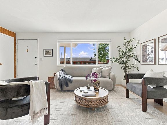 3rd image of 287 Polaris Place