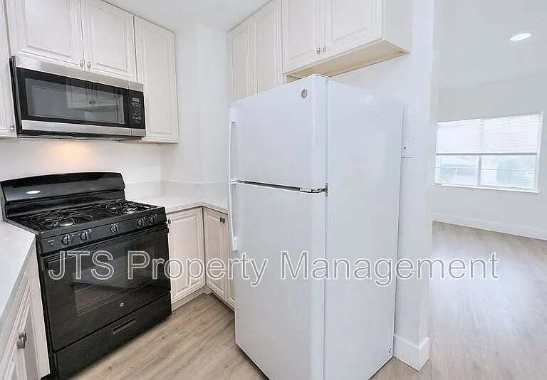 10524 Croetto Way #3 — Photo 26