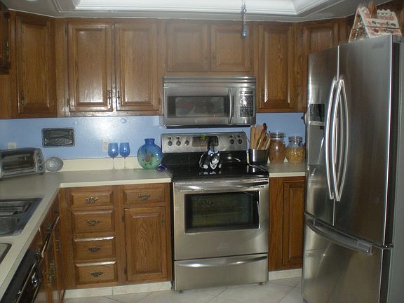 5th image of 1900 Virginia Ave APT 1002