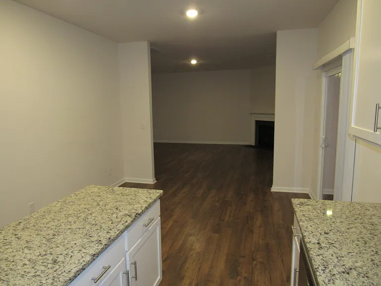 114 Sequoia Forest Dr — Photo 16