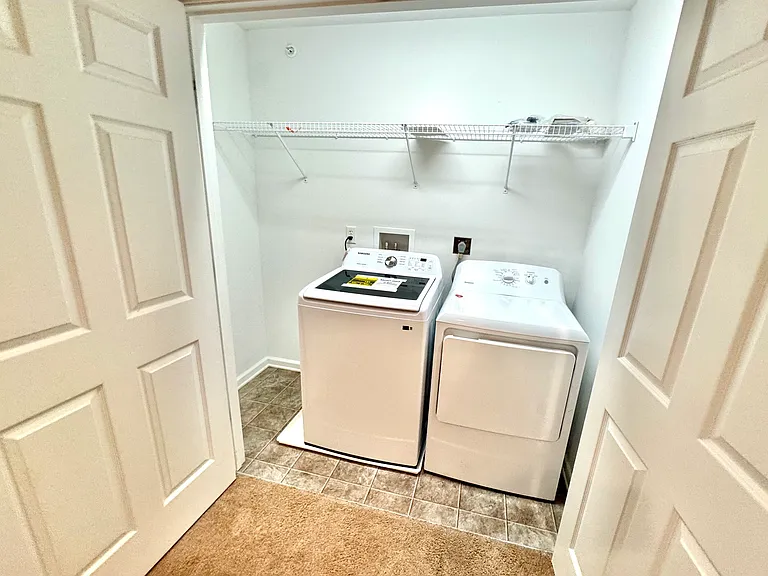 195 Moul Ave - Bedroom Level Laundry w/ New HE Washer & Dryer