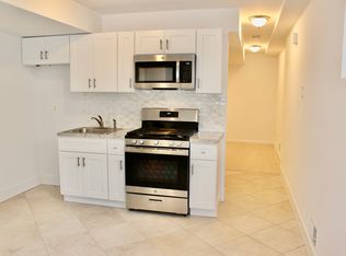 75 Pond St, Staten Island, NY 10309