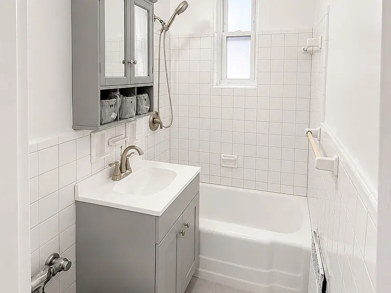 2160 Center Ave #1J — Photo 17
