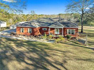 5920 Boggy Creek Dr, Wilmer, AL 36587