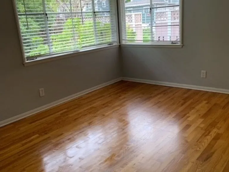 1721 Chapala St — Photo 23