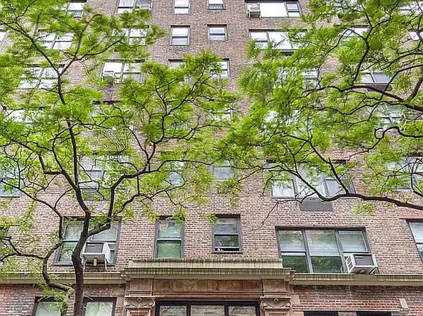 230 E 73rd St #1CDE, New York, NY 10021