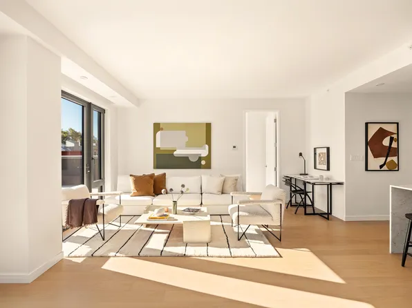 630 Grand Avenue image 2 of 17