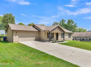 337 Edgewood Cir, Clinton, TN 37716