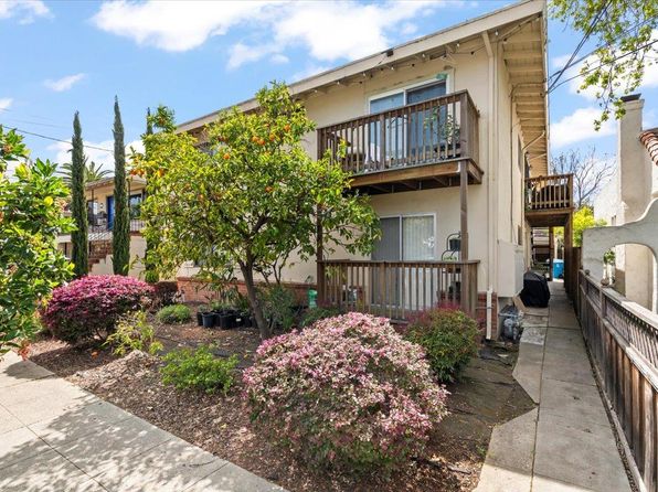 1172 Clinton St, Redwood City, CA 94061