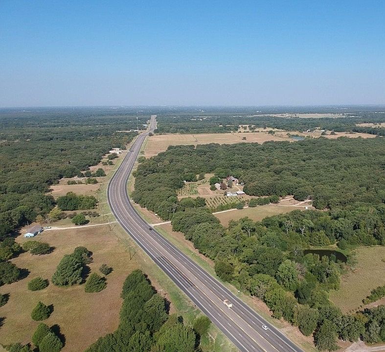 2nd image of 8411 County Road 2316