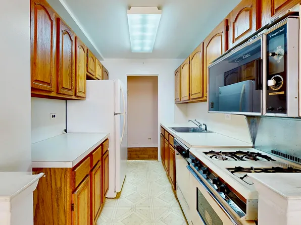 1311 Brightwater Avenue image 12 of 26