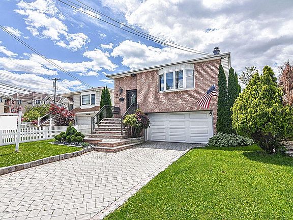 2nd image of 57 Bamberger Ln