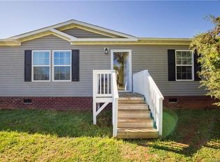 723 Pollys Cir, York, SC 29745