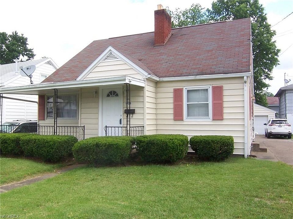 Spacious home offering 3 bedrooms and 3 baths.  2 car garage and storage building.  Walk out basement .
