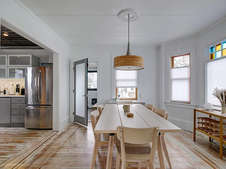 19 Congdon Ave — Photo 10