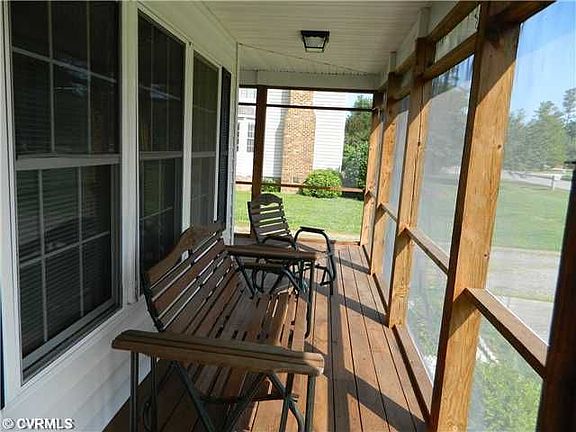 2nd image of 2630 N Oak Ln