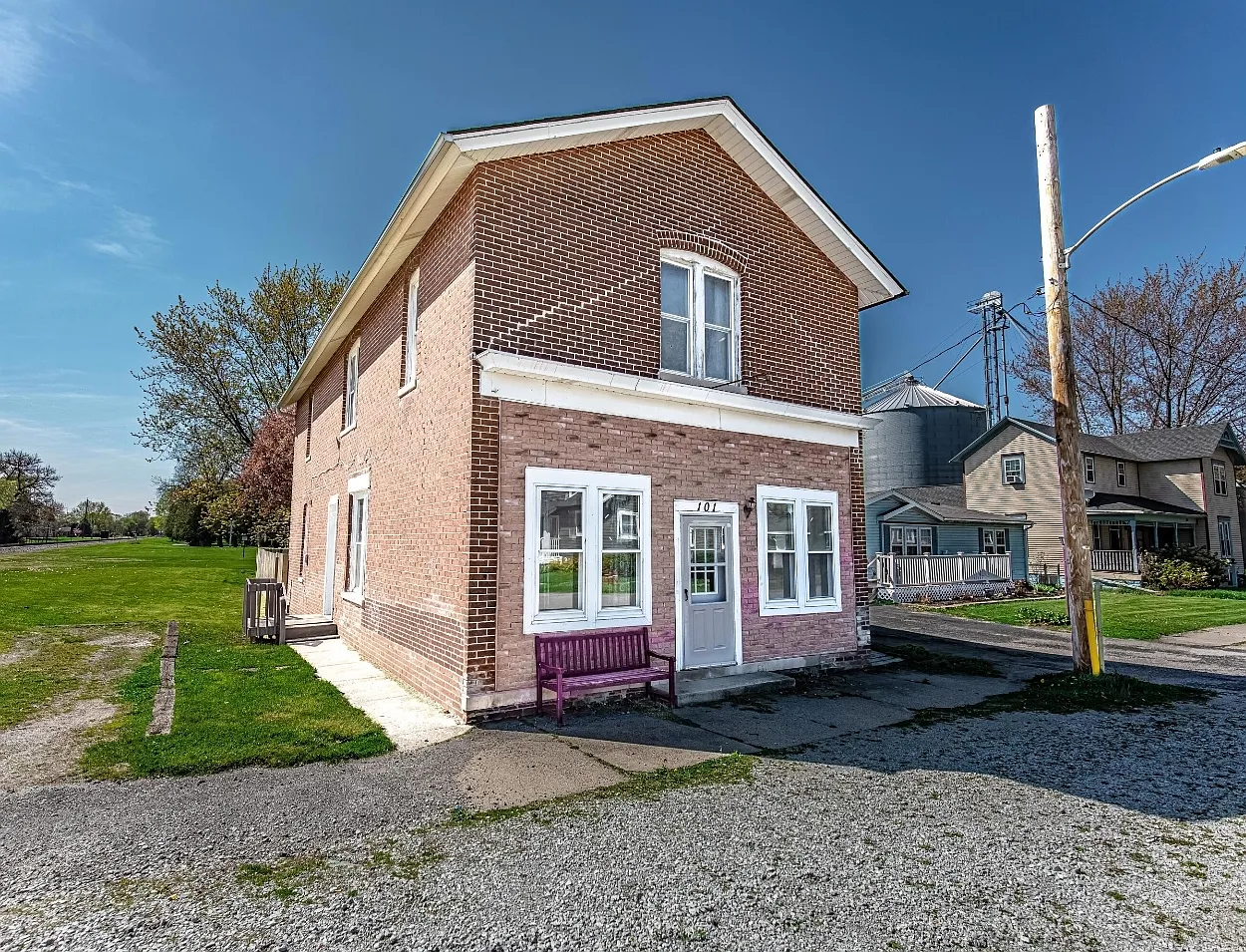 101 N Illinois St — Photo 1