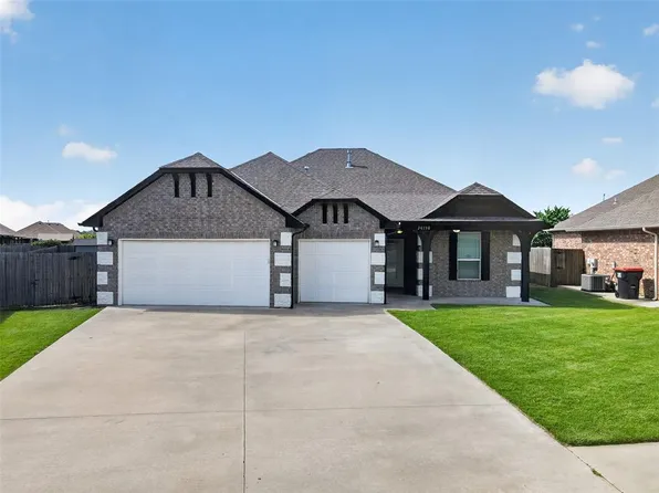 20590 Legacy Xing, Harrah, OK 73045