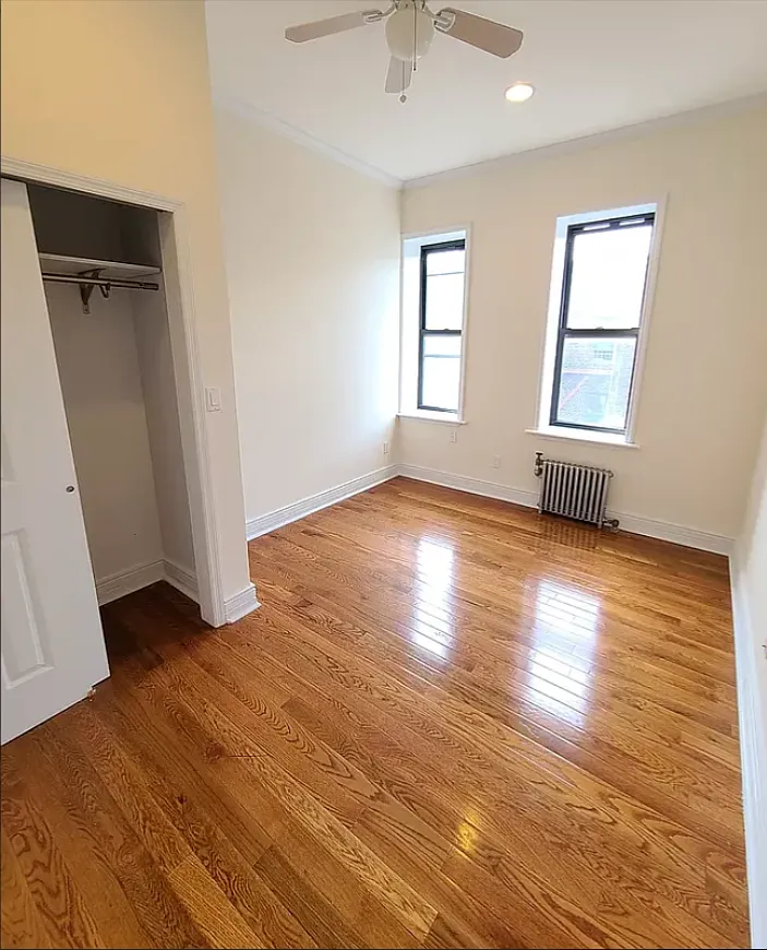 Brighton 1st Pl, Brooklyn — Photo 2