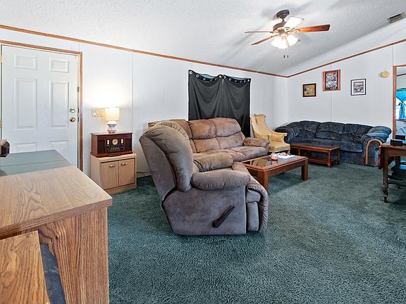 4th image of 136 Cricket Ln