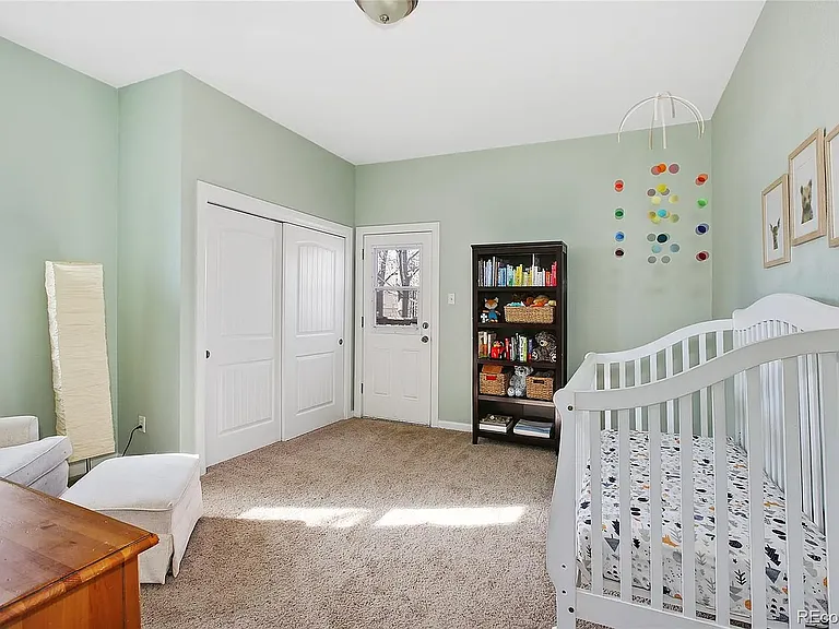 1623 N Williams St — Photo 7