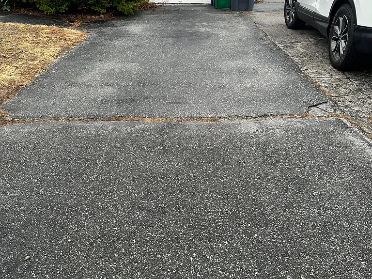 18 Tobin Ave — Photo 16