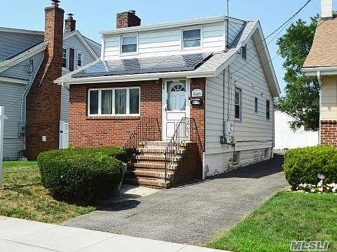 1st image of 54 Dart St