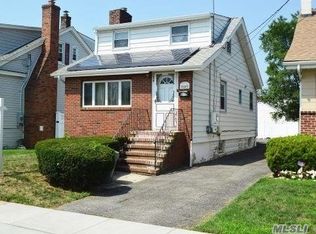 54 Dart St, East Rockaway, NY 11518