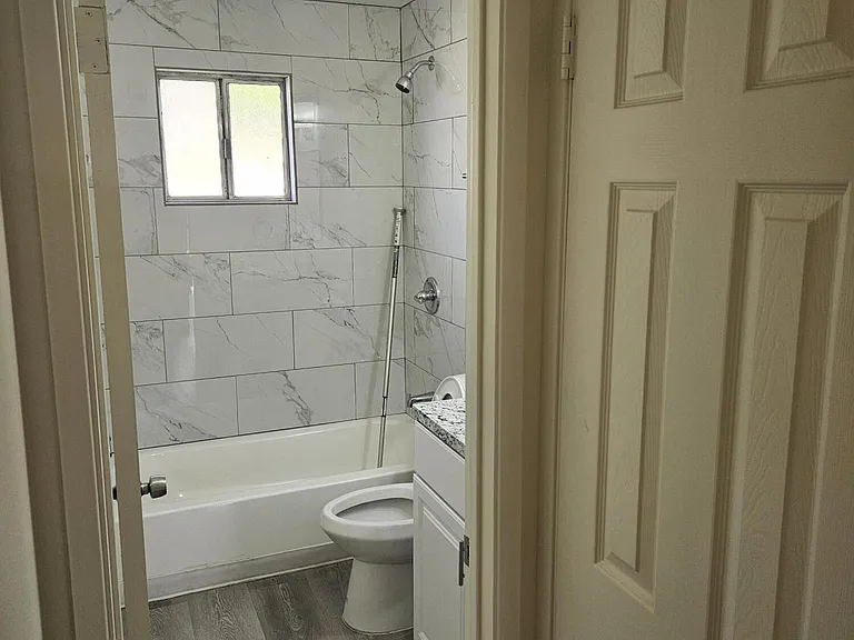 6043 N 23rd Ave #5A — Photo 10