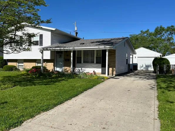 81 Fieldpoint Rd, Heath, OH 43056