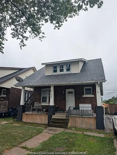 1335 Marentette Ave #UPPER Photo 1