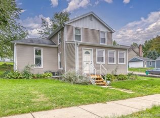 600 Porter St, Lemont, IL 60439