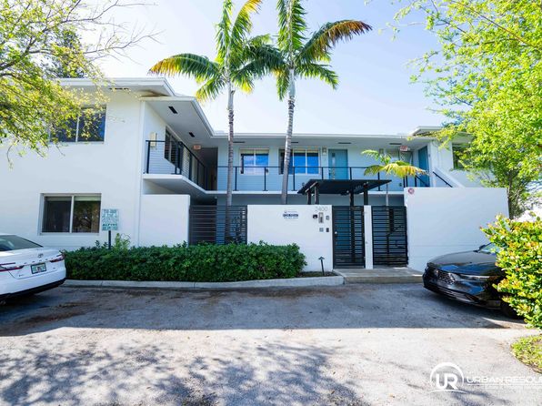 2400 NE 26th St APT 4