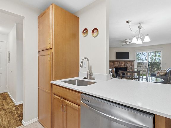 5th image of 6017 E 6th Ave APT M105