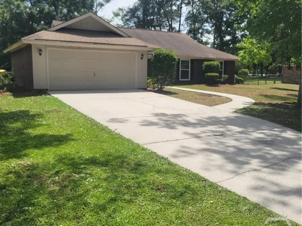 76 Mackay Drive, Richmond Hill, GA 31324