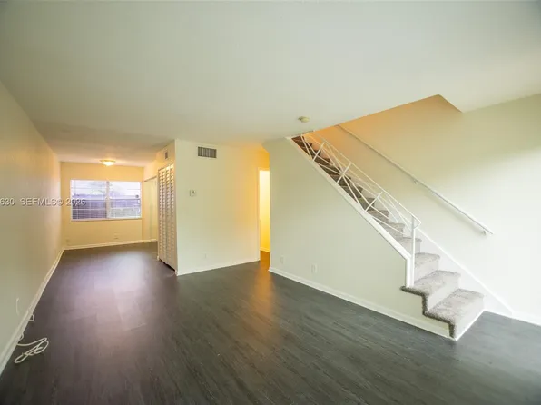 (undisclosed Address), Fort Lauderdale, FL 33317